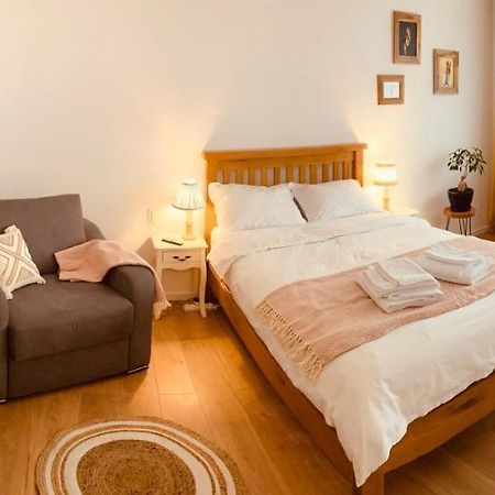 Warm And Cozy Studio Flat Near Straja Uricani  Exterior photo